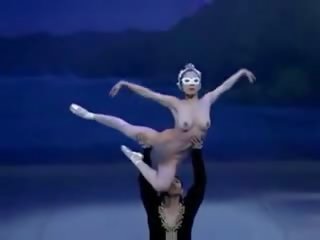 Naken asiatisk ballett