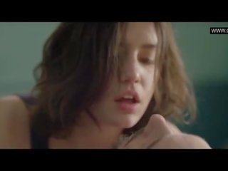 Adele exarchopoulos - polonahá dospělý klip scény - eperdument (2016)