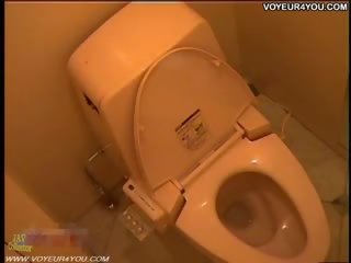 Skjult cameras i den jente toalett rom