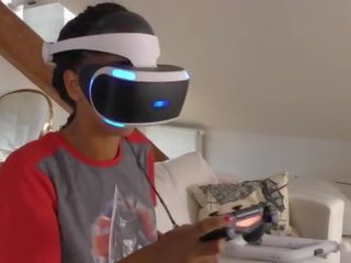 Isabel je a novo igra v ji playstation vr vendar ona needs&period;&period;