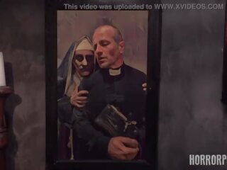Horrorporn damned راهبة
