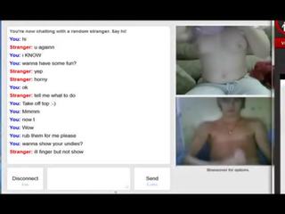 Slutsroulete.com | omegle kali: concupiscent si rambut perang damsel menggosok dirinya