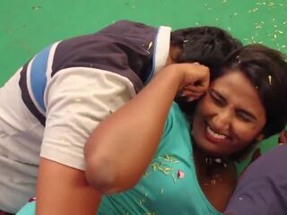 দেশী soni priya এবং swathi naidhu smashing দল ঠুং: এইচ ডি বয়স্ক চলচ্চিত্র 3c | xhamster