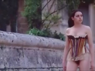 Celestine 1974: percuma pesta seks berkumpulan kotor video klip 90