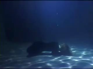 Підводний брудна фільм captive 1